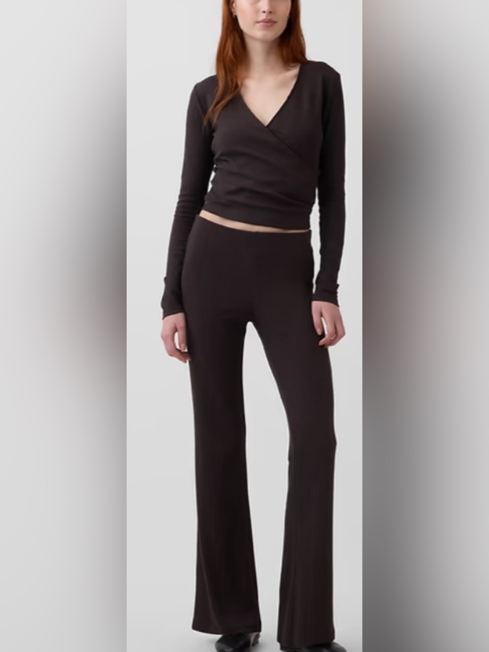 Gap Modern Wide Rib Flare Pants- Dark Terra brown: Medium
